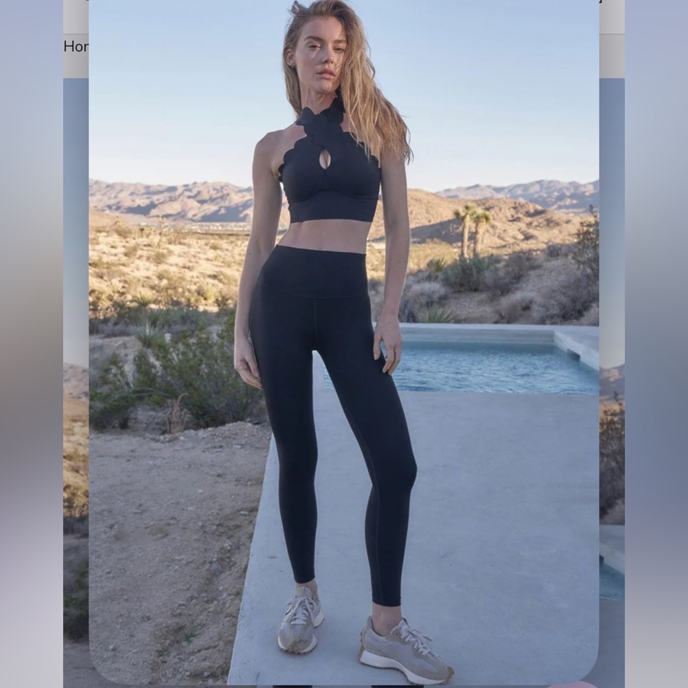 WISKII HIGH-WAIST TRAINING LEGGING -Black